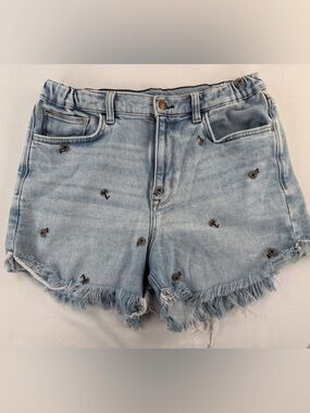 Arizona Jean Company Light Blue Floral Hi Waist Embroidered Denim Shorts